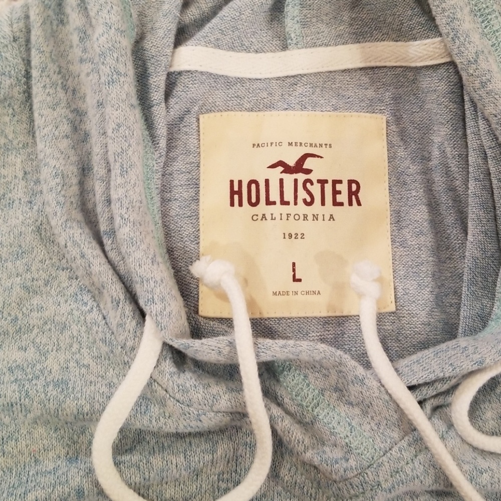 Hollister Junior Cropped Hoodie - Picture 2 of 3